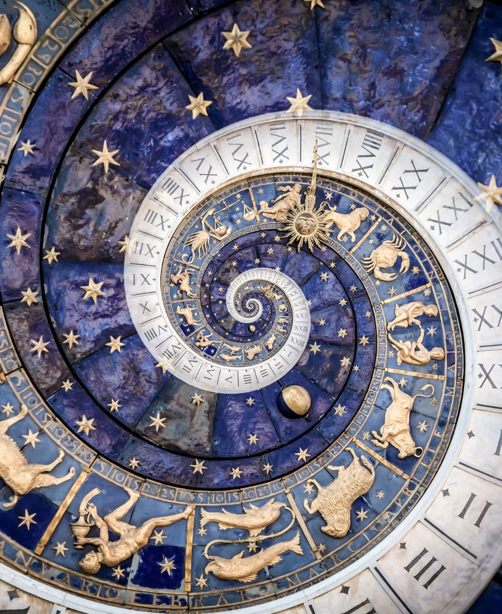 Entre estrellas y flores Podcast - un espacio de dialogo vivo y reflexivo